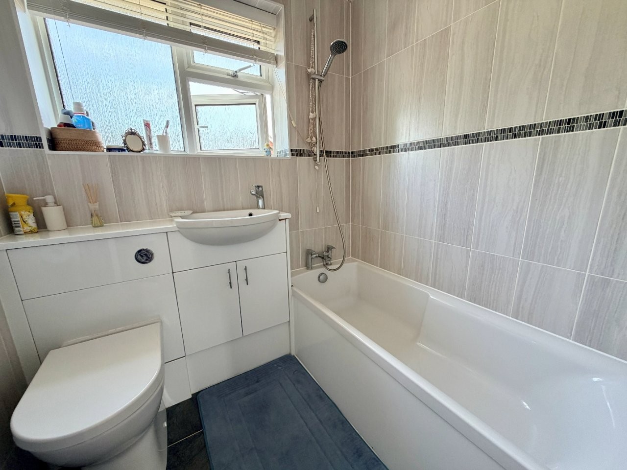Images for Band Hall Place, Hook