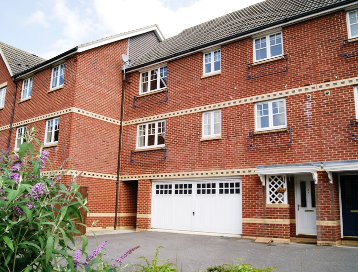 Images for Rooksdown, Basingstoke